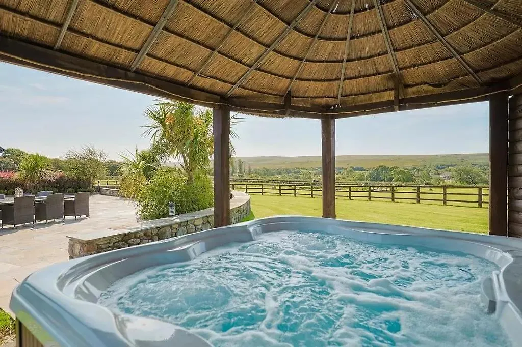 Holiday home Mulberry House Villa Swansea